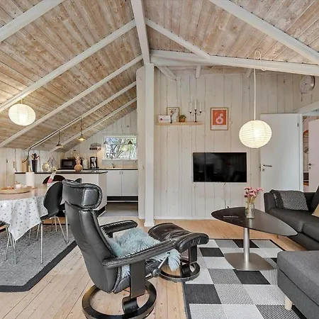 Bv287-blavand-soren-lassens-vaenge-11 Blavand