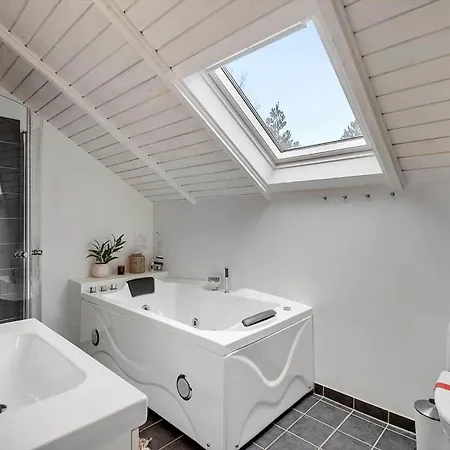 Bv287-blavand-soren-lassens-vaenge-11 Holiday home *