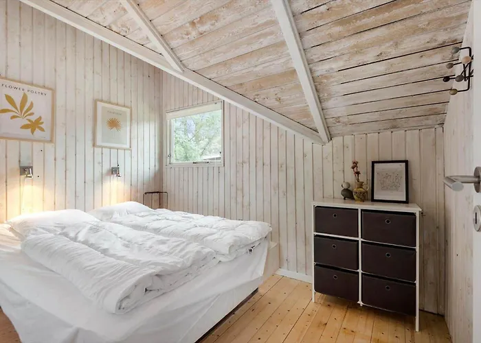 Bv287-blavand-soren-lassens-vaenge-11 *